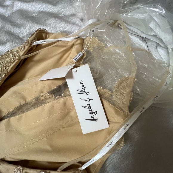 Gold gown size 8 by Angela & Alison - Picture 5 of 7